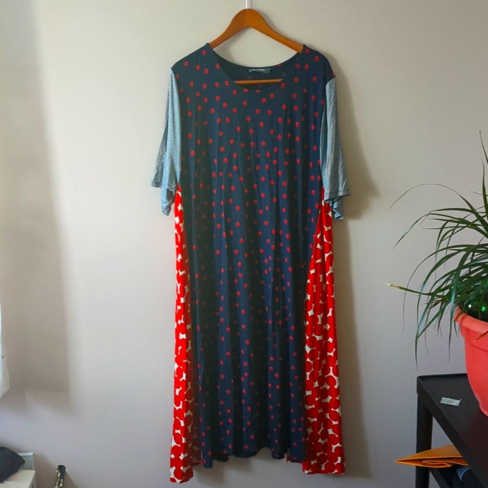 Alembika patterned dress size 8